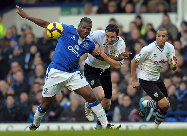 与突出的临 与突出的临