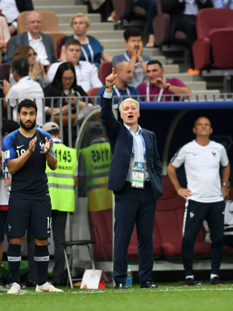 展的一个典 展的一个典